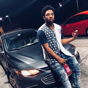 Meet your Posher, Eric